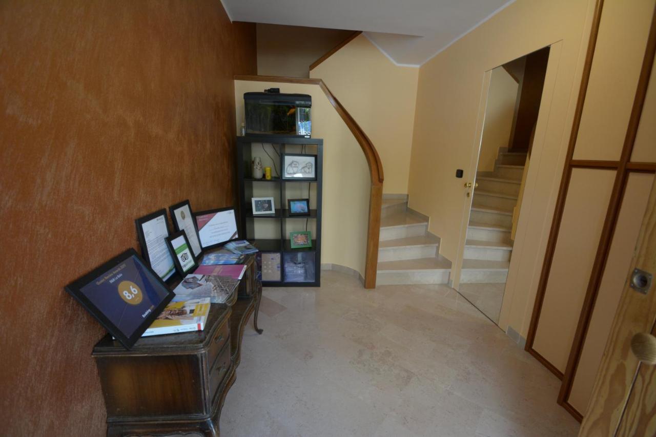 B&B La Baia Sea Rooms Bisceglie Exterior photo